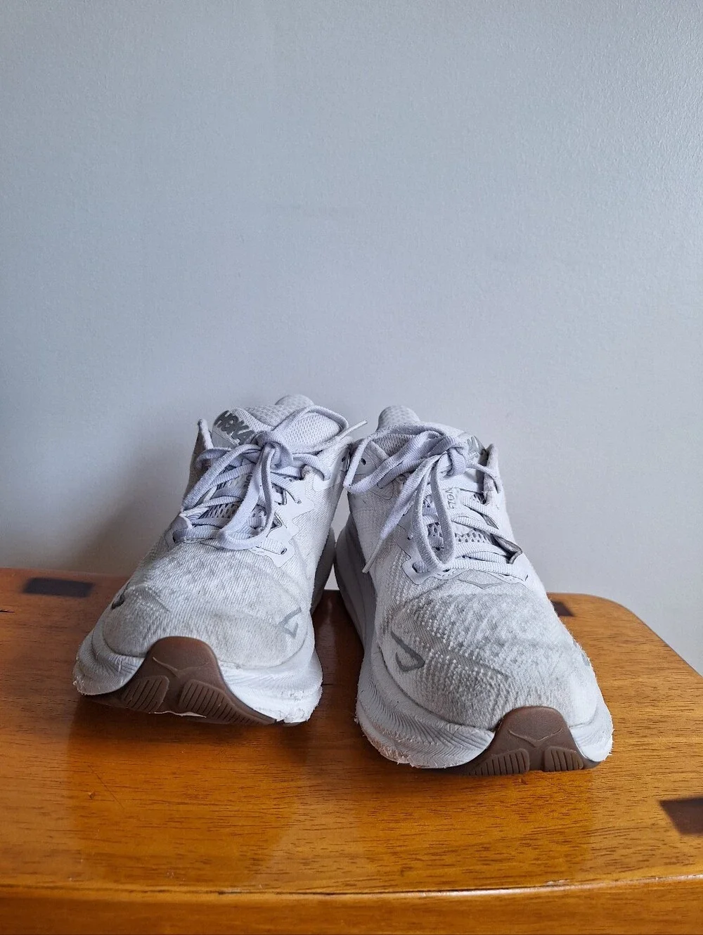 Hoka Clifton 9 Women's White Nimbus Cloud Size 8B